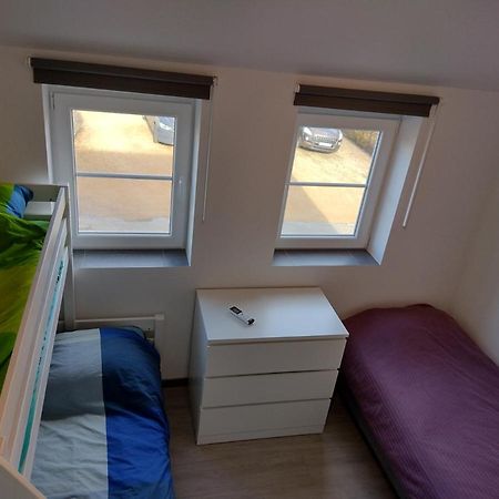 Huis Met Zonneterras, Tuin En Panoramisch Uitzicht Wellin Exterior foto
