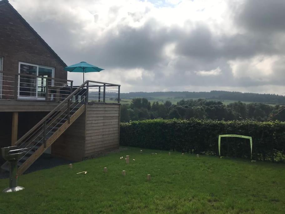 Huis Met Zonneterras, Tuin En Panoramisch Uitzicht Wellin Exterior foto